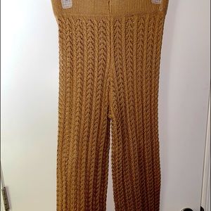 Long crochet high rise pants size large by active USA